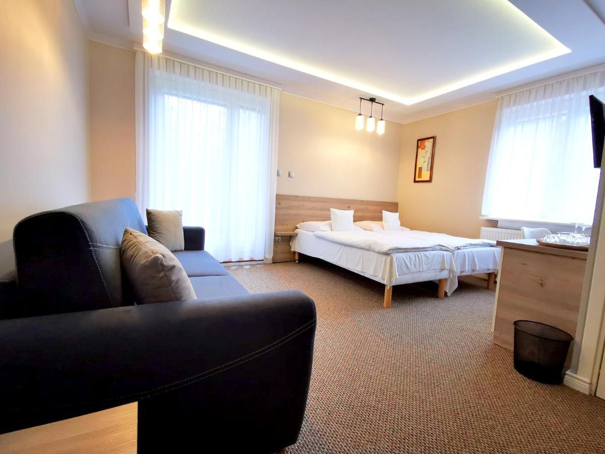 Dom Nad Rzeka Hotel Skwierzyna Luaran gambar