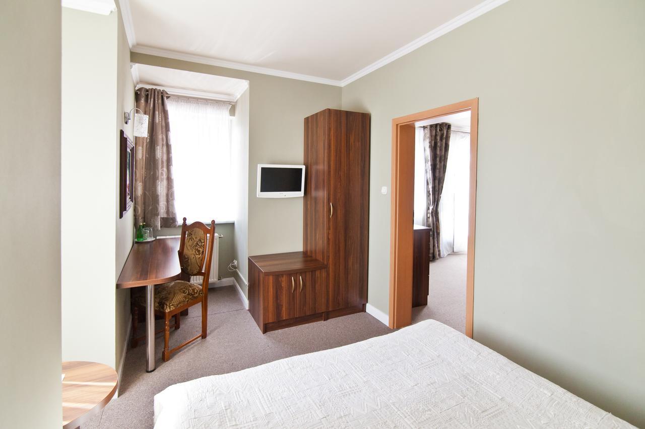 Dom Nad Rzeka Hotel Skwierzyna Bilik gambar