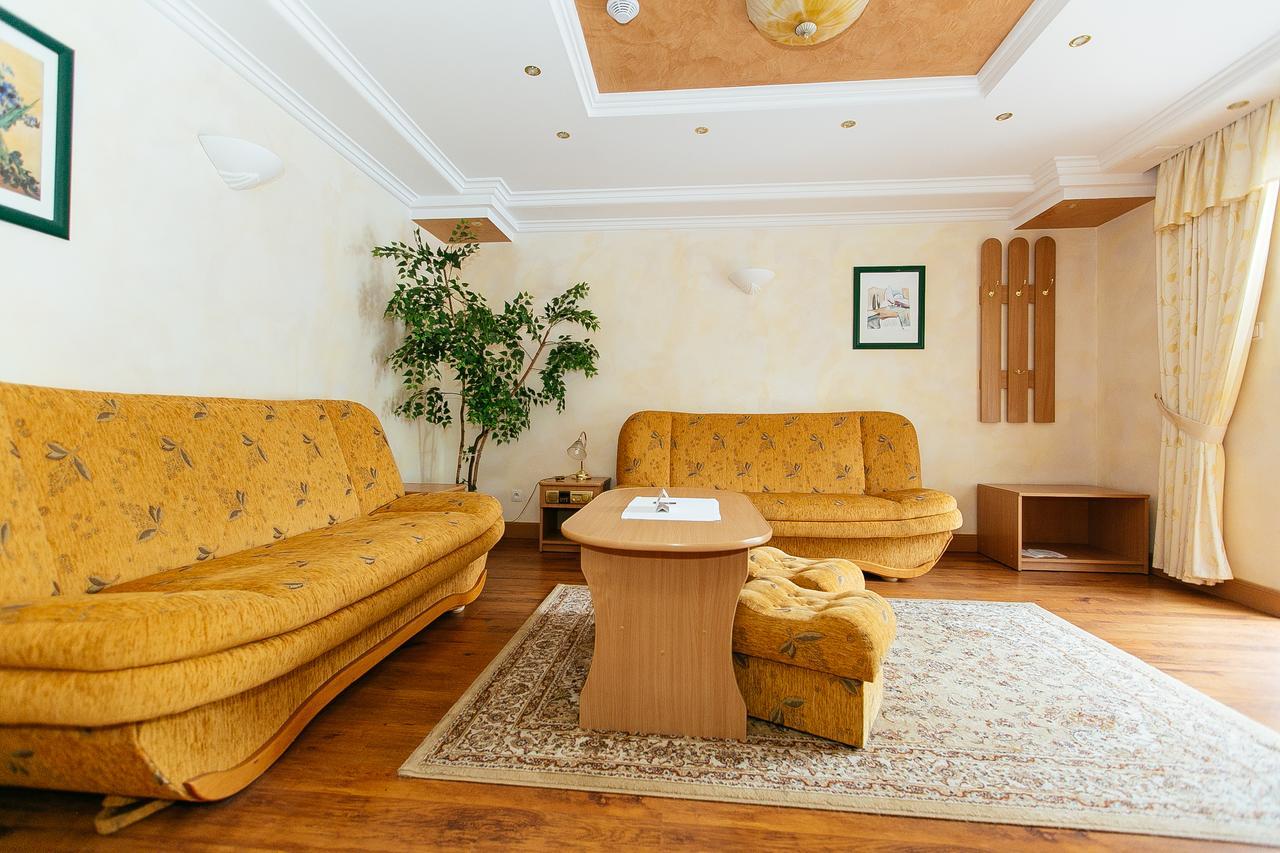 Dom Nad Rzeka Hotel Skwierzyna Luaran gambar