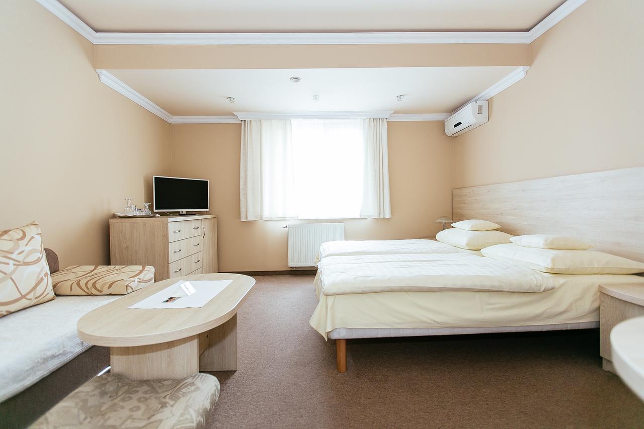 Dom Nad Rzeka Hotel Skwierzyna Luaran gambar