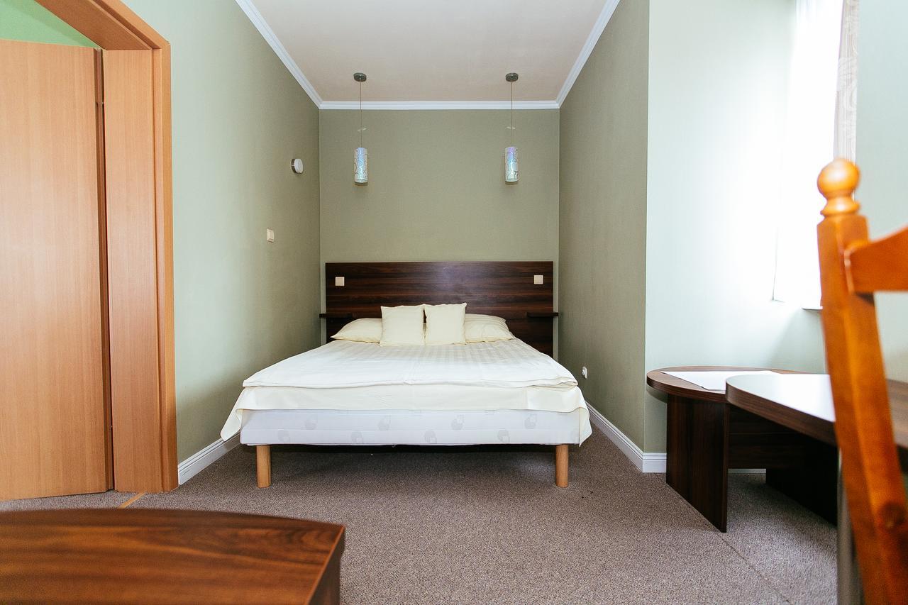 Dom Nad Rzeka Hotel Skwierzyna Luaran gambar